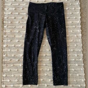 Lululemon size 4 cropped leggings